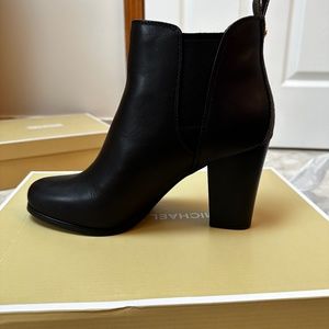 New Michael Kors boots